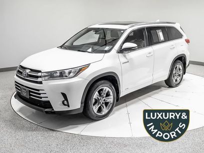 Used 2019 Toyota Highlander Limited Platinum