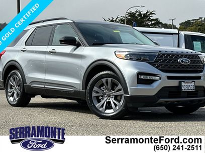 Certified 2022 Ford Explorer XLT w/ Equipment Group 202A