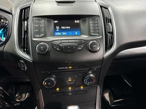 Used 2018 Ford Edge SE AWD/4WD image 16