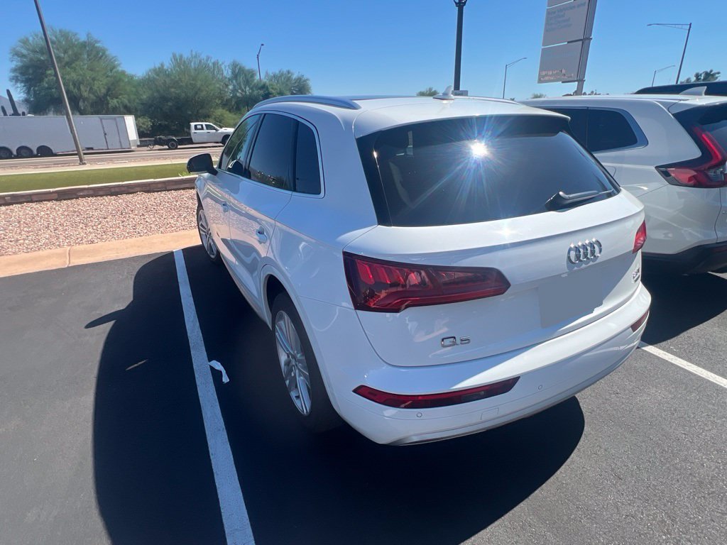 Used 2018 Audi Q5 2.0T Premium Plus w/ Premium Plus Package AWD/4WD image 3