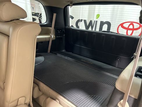 Used 2008 Toyota Sequoia SR5 RWD image 23