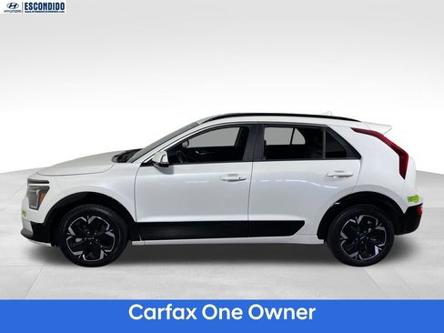 Used 2023 Kia Niro Wind FWD image 2