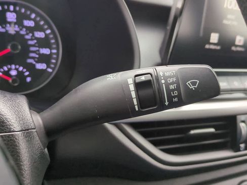 Used 2021 Kia Forte LXS image 24