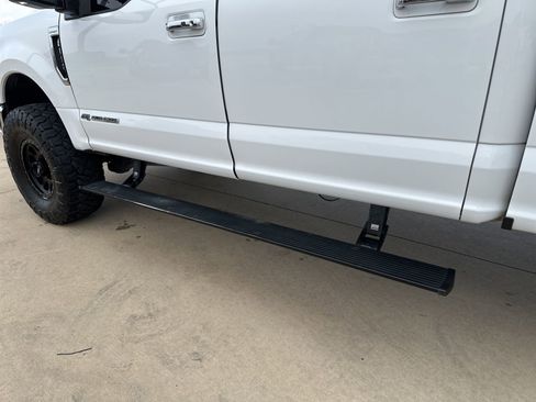 Used 2022 Ford F350 Lariat w/ Lariat Ultimate Package image 15