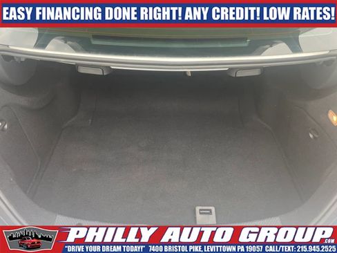 Used 2013 Mercedes-Benz C 250 Sedan image 18