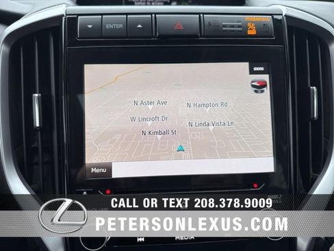 Used 2022 Subaru Ascent Limited w/ Technology Package image 16