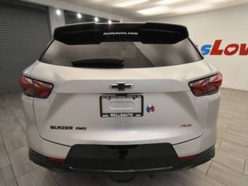 Used 2022 Chevrolet Blazer RS w/ Driver Confidence II Package AWD/4WD image 4
