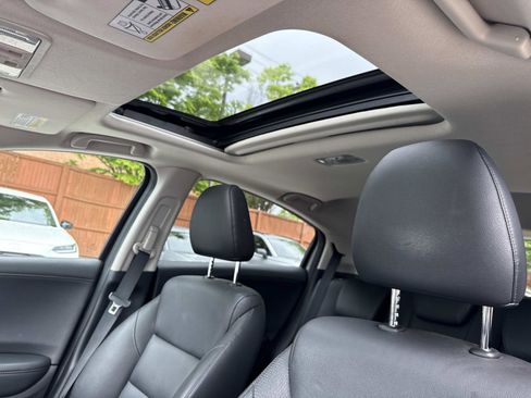 Used 2016 Honda HR-V EX-L image 3
