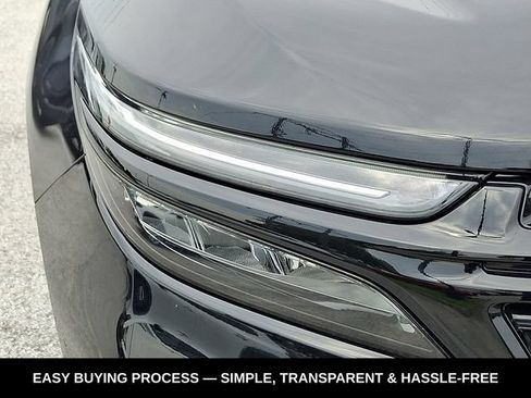 Used 2024 Chevrolet Equinox RS AWD/4WD image 15