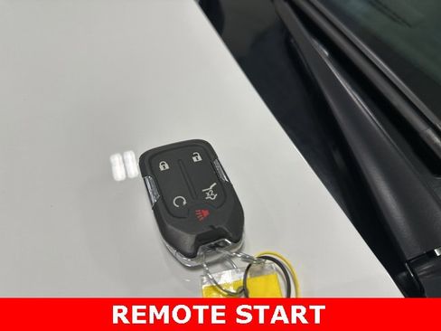 Used 2023 GMC Acadia SLE w/ Driver Convenience Package image 42