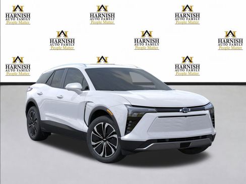 New 2026 Chevrolet Blazer EV LT AWD/4WD image 8