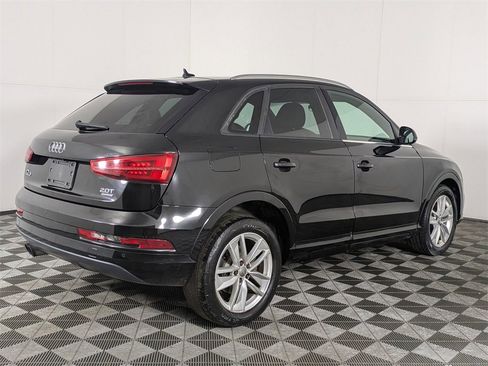 Used 2018 Audi Q3 2.0T Premium image 5