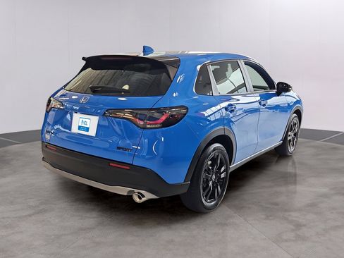 New 2026 Honda HR-V Sport image 2