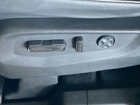 Used 2023 Honda Odyssey Elite image 12