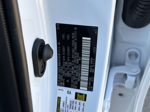 New 2026 Toyota Corolla Cross LE image 33