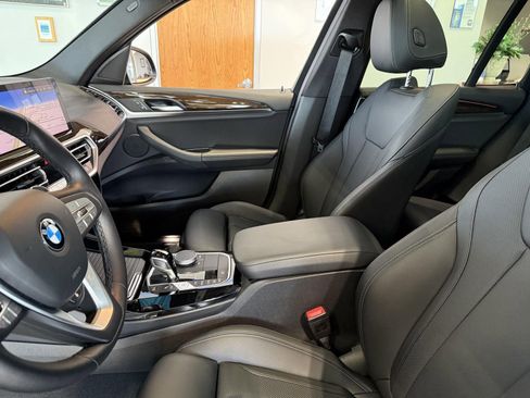 Used 2022 BMW X3 xDrive30i w/ Convenience Package w/ZPA image 12