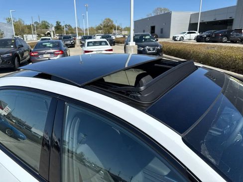 New 2025 Audi A8 L 3.0T image 31