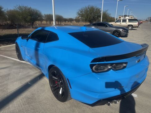 Used 2022 Chevrolet Camaro SS image 5