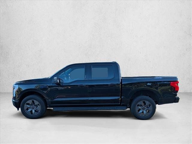 Used 2024 Ford F150 Lightning Flash AWD/4WD image 3