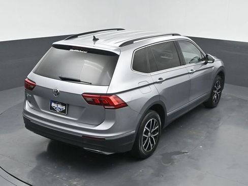 Used 2021 Volkswagen Tiguan SE image 15