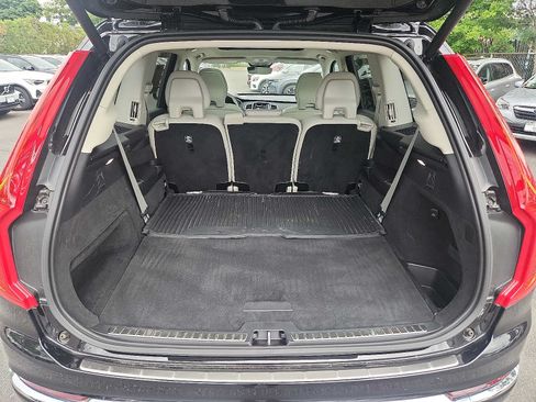 Certified 2024 Volvo XC90 B5 Plus w/ Protection Package Premier AWD/4WD image 24