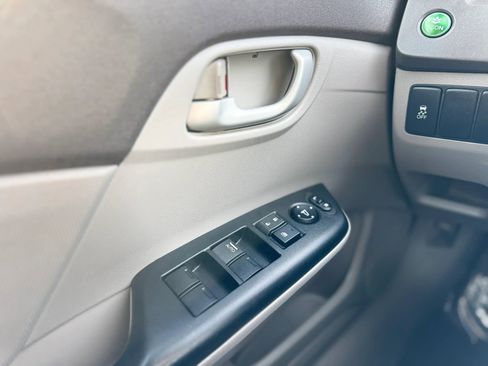 Used 2012 Honda Civic LX image 35