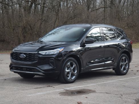 Used 2023 Ford Escape ST-Line w/ Tech Pack #1 image 21