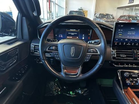 Certified 2024 Lincoln Navigator Reserve image 13