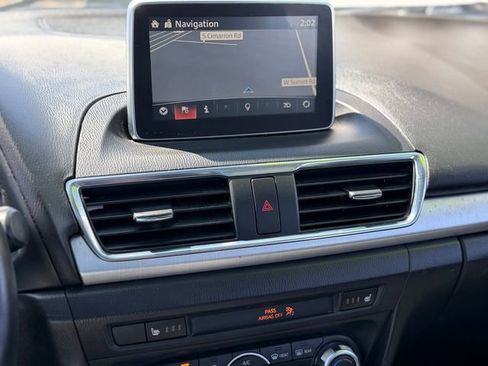 Used 2014 MAZDA MAZDA3 s Grand Touring w/ Technology Package image 19