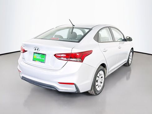 Used 2020 Hyundai Accent SE image 10