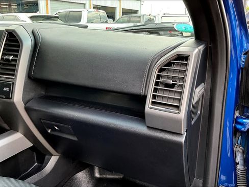 Used 2018 Ford F150 Raptor w/ Equipment Group 802A Luxury image 21