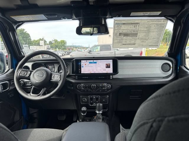 New 2026 Jeep Gladiator Sport AWD/4WD image 12