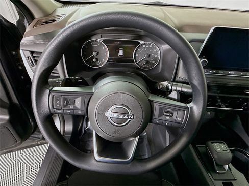 Certified 2023 Nissan Rogue S image 19