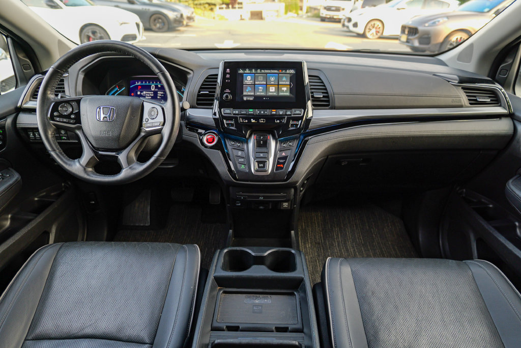 Used 2023 Honda Odyssey Elite image 41