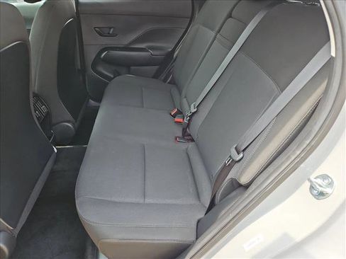 Used 2025 Hyundai Kona SEL image 18