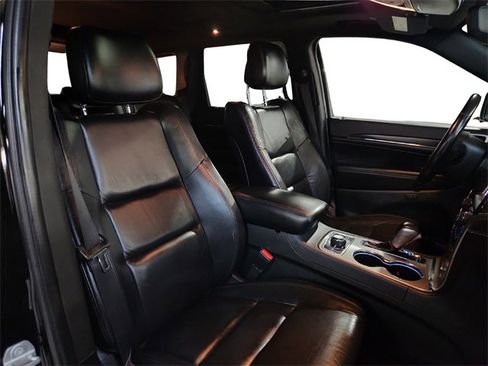 Used 2018 Jeep Grand Cherokee Limited w/ Trailer Tow Group IV image 23