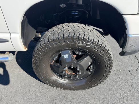 Used 2007 Dodge Ram 3500 Truck SLT image 14