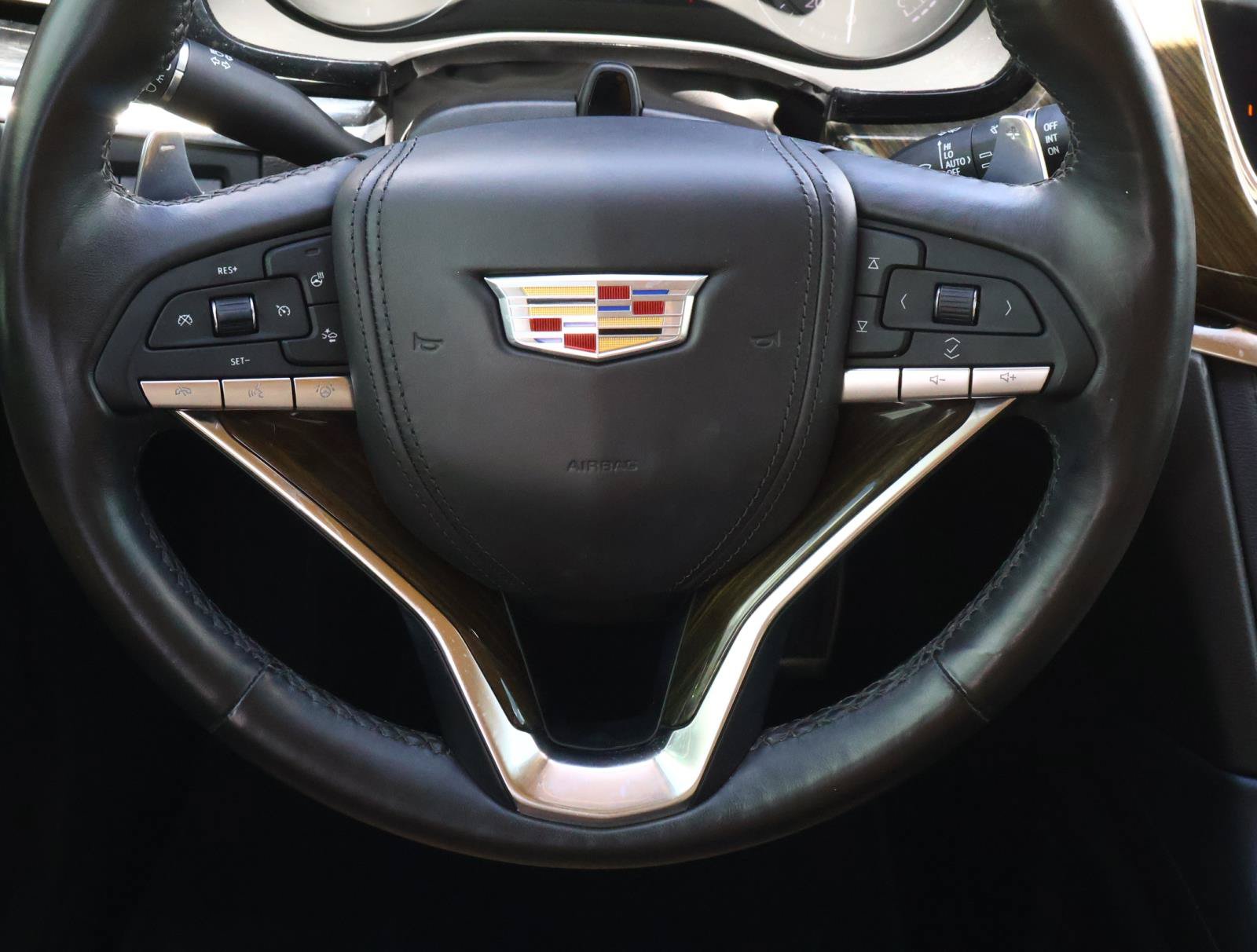 Used 2023 Cadillac XT6 Sport w/ Platinum Package AWD/4WD image 14