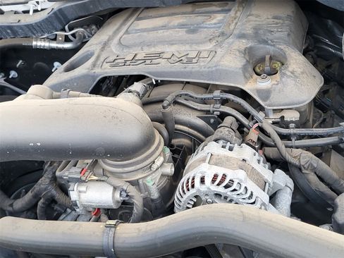 Used 2020 RAM 1500 Limited image 30