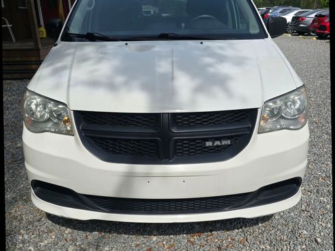 Used 2012 RAM C/V FWD image 2