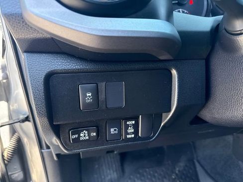Used 2021 Toyota Tacoma TRD Sport w/ Blackout Package (TMS) AWD/4WD image 15