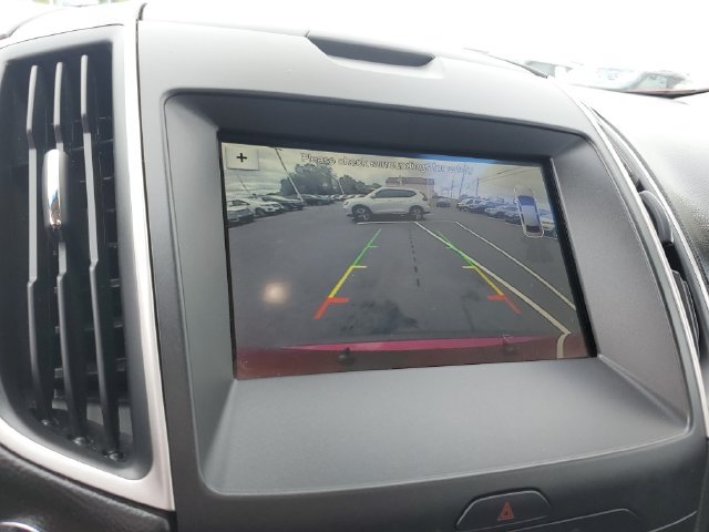 Used 2019 Ford Edge SEL w/ Equipment Group 201A AWD/4WD image 17