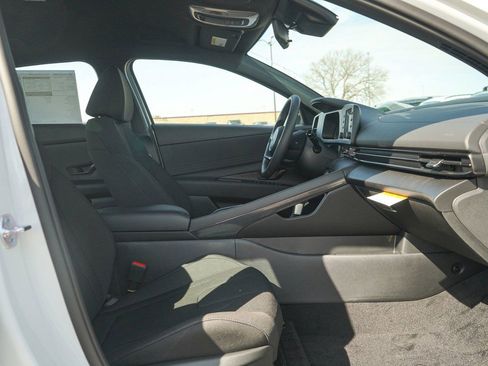 New 2026 Hyundai Elantra Sport w/ Cargo Package FWD image 9
