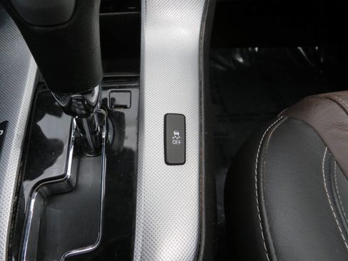 Used 2015 Chevrolet Cruze LTZ w/ Sun, Sound and Sport Package image 22