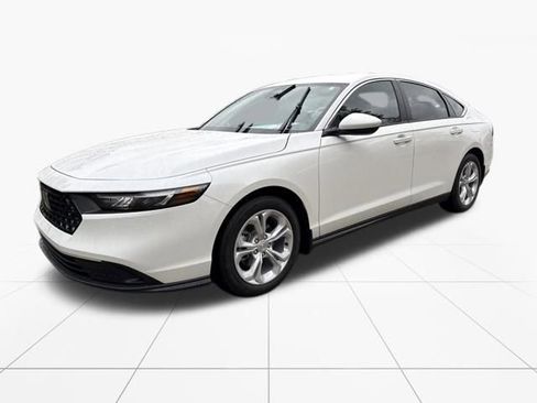 New 2025 Honda Accord LX image 3