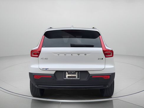 Used 2026 Volvo XC40 B5 Plus AWD/4WD image 41
