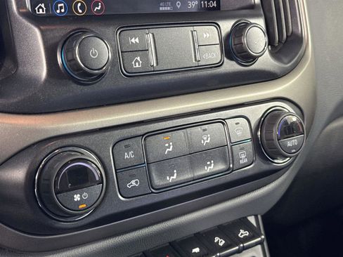 Used 2021 Chevrolet Colorado Z71 w/ Safety Package image 18