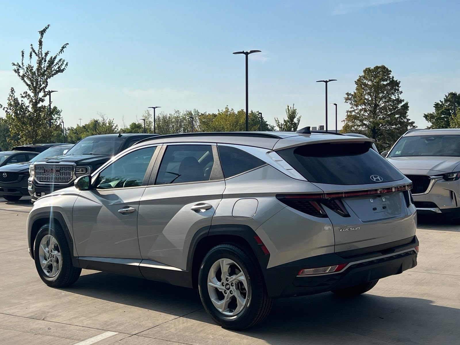 Used 2022 Hyundai Tucson SEL FWD image 9