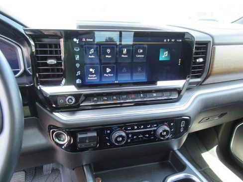 Used 2024 Chevrolet Silverado 1500 High Country w/ High Country Premium Package AWD/4WD image 27