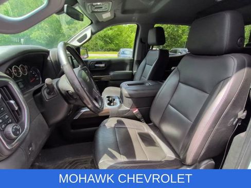 Used 2020 Chevrolet Silverado 1500 LT Trail Boss AWD/4WD image 18